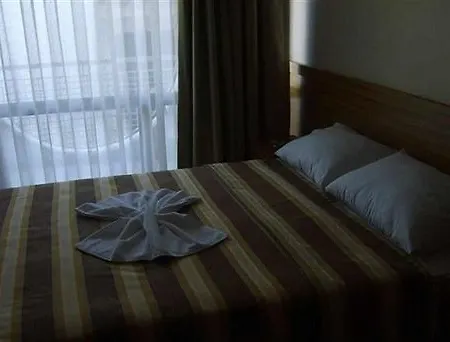 Lara Kapris Hotel 3*